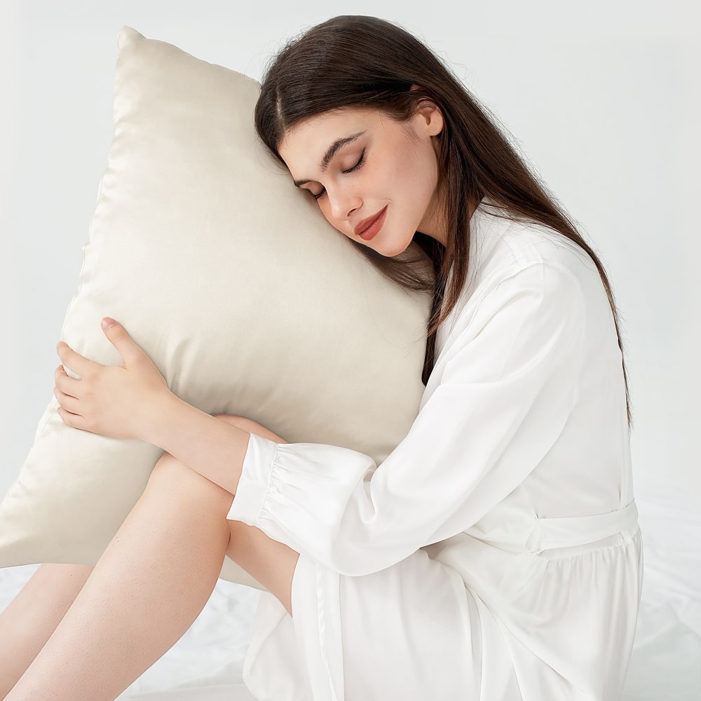 Wonderful 22 Momme Pure Mulberry Silk Pillowcase