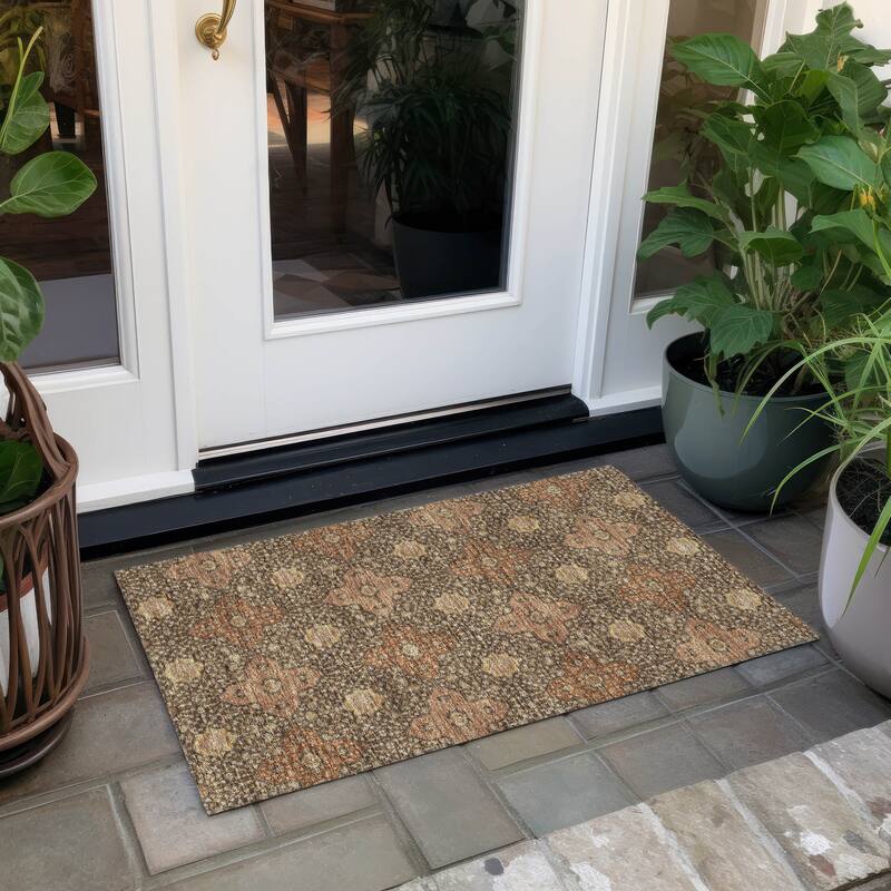 Machine Washable Indoor/ Outdoor Traditional Columbus Chantille Rug - Chocolate - 1'8" x 2'6"