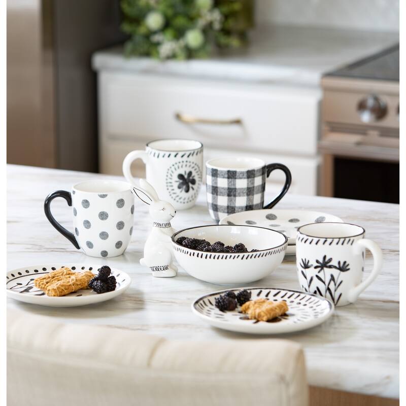 Sullivans 4.5 in. Black And White Pattern Mugs - Set of 4