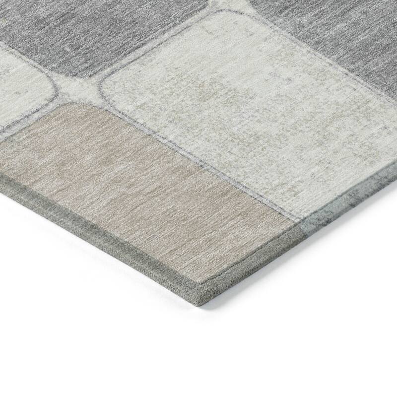 HomeRoots Geometric Transitional Rectangle Outdoor Rug