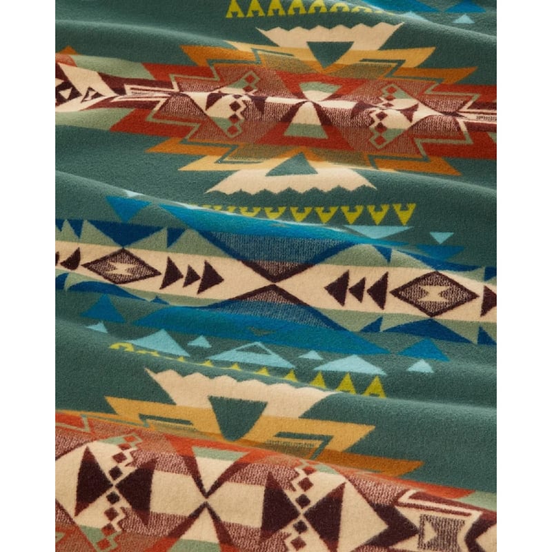 Pendleton Highland Peak Balsam Blanket