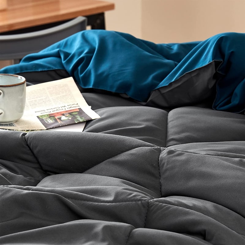 Faded Black/Nightfall Navy Reversible Twin XL Comforter