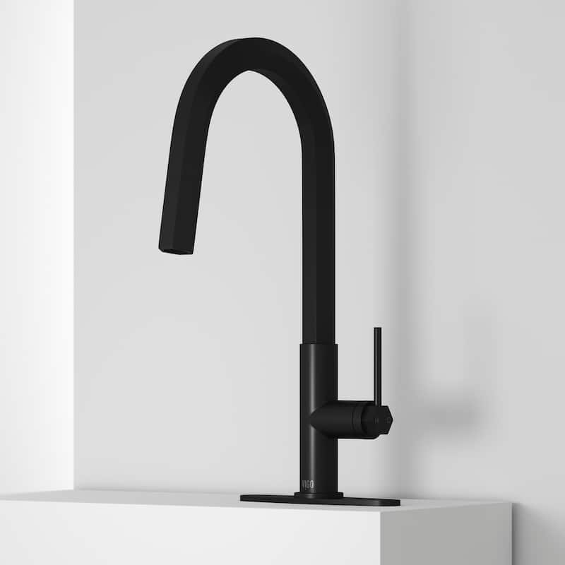 VIGO Hart Hexad 18" H Single Handle Pull-Down Kitchen Faucet