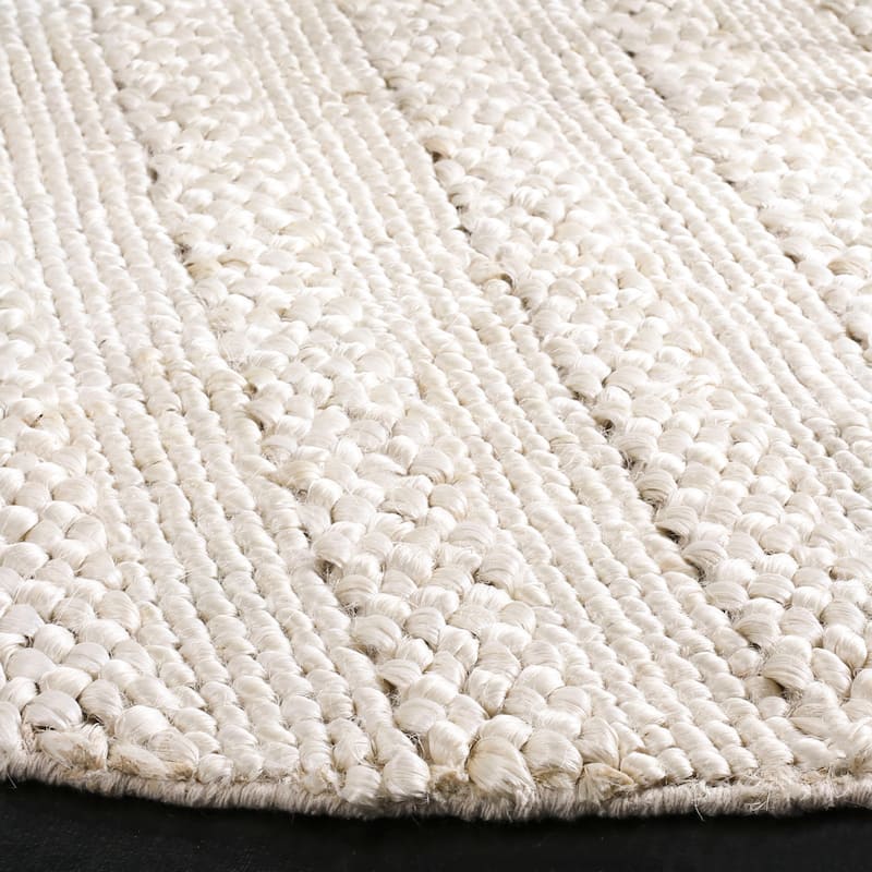 SAFAVIEH Handmade Natural Fiber Zaniyah Jute Rug