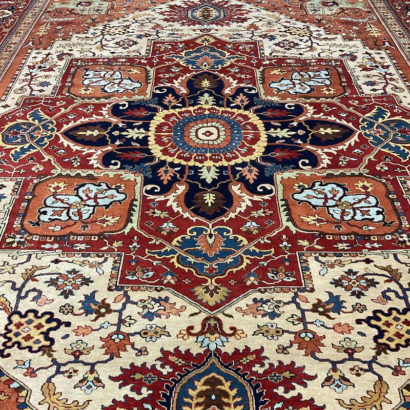 HERAT ORIENTAL Hand-knotted Indo 10' x 14' Serapi Wool Rug - 10' x 14'
