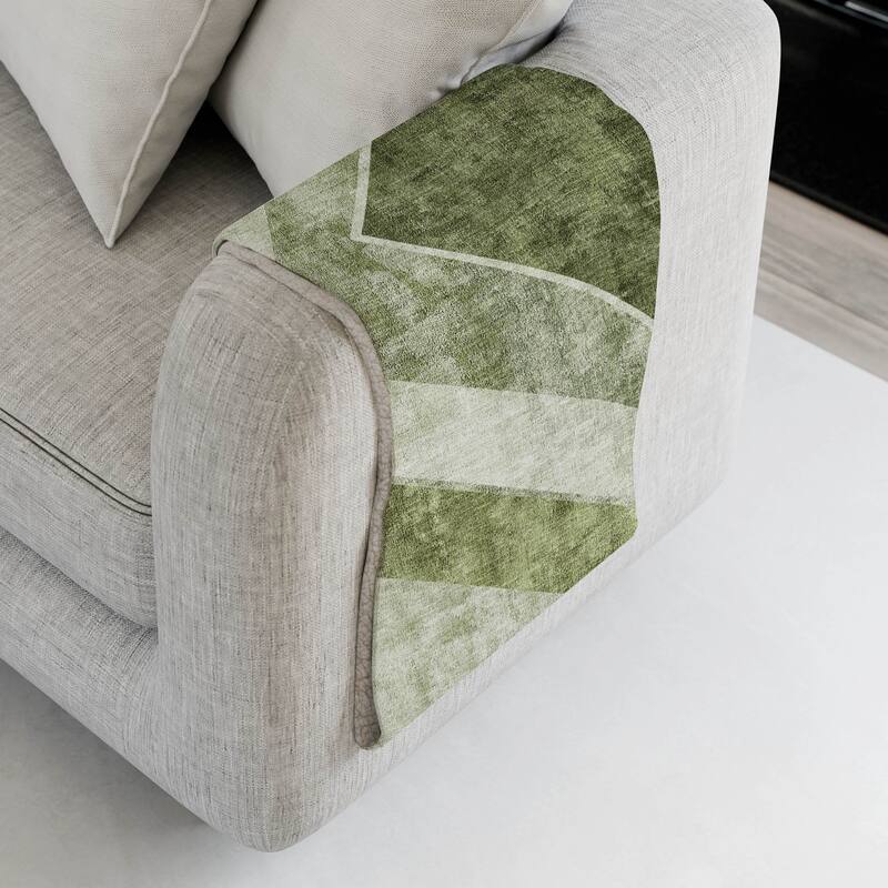 Premium Machine Washable Casual Contemporary Sherpa Throw Blanket - Olive - 4'2" x 5'10"