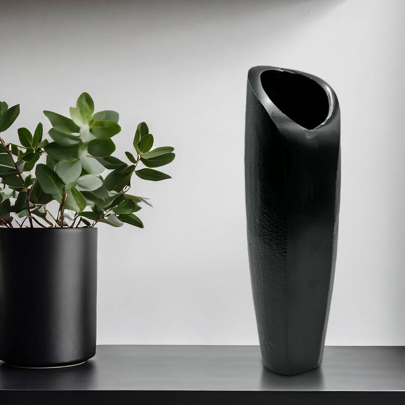 11 Inch Tall Decorative Handmade Aluminum Modern Flower Vase