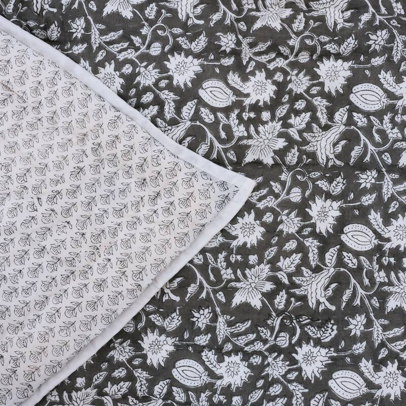 Fabdivine Bohemian Hand Block Print Cotton Quilt - Gray White Floral Reversible Ethnic Bedding for Bedroom, Manikarnika Tarangni - 70" X 90" - Gray,White