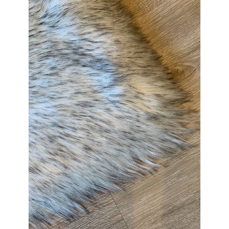 Ovella Home Premium Luxurious Faux Sheepskin 2-Pelt Plush Shag Accent Rug - 3' x 4' - 3' x 4'