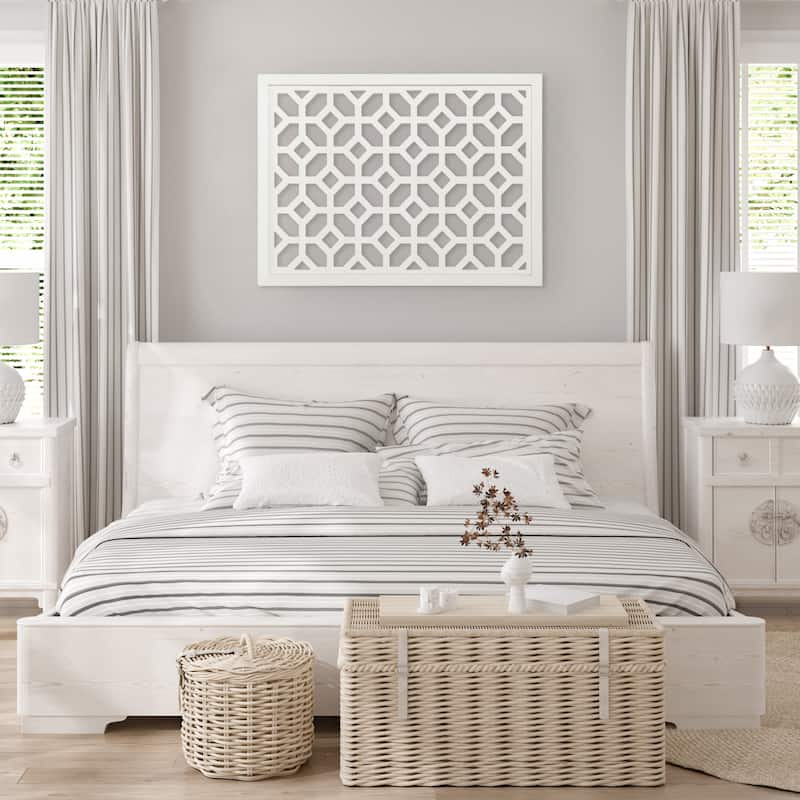 Kate and Laurel Latonia Wall Art Plaque