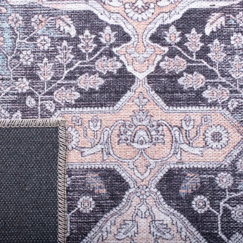 SAFAVIEH Serapi Machine Washable Ottilie Shabby Chic Distressed Rug