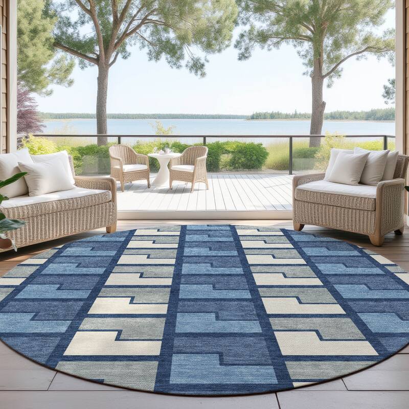 Machine Washable Indoor/ Outdoor Contemporary Kaylee Chantille Rug - Navy - 8' x 8'