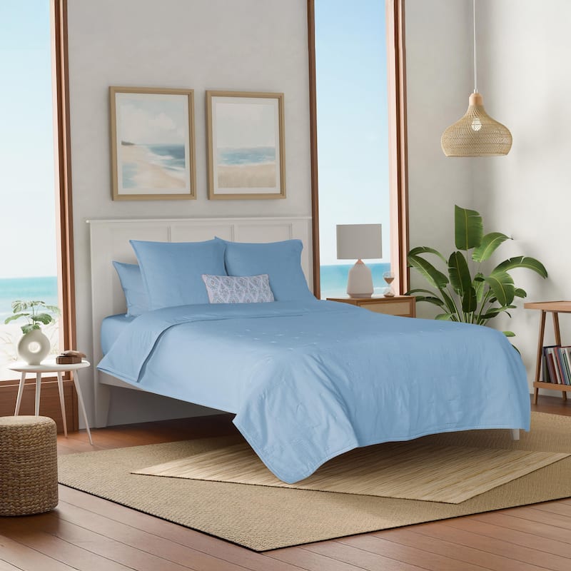 Southern Tide Ocean Isle Peri Quilt