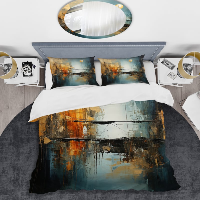 Designart "Teal Orange Bold Energy I" Teal Modern - Bed Cover Set With Shams