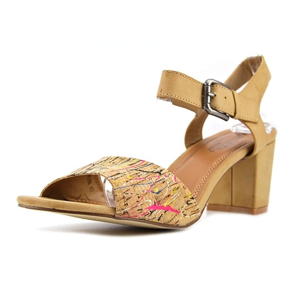 patrizia sandals by spring step
