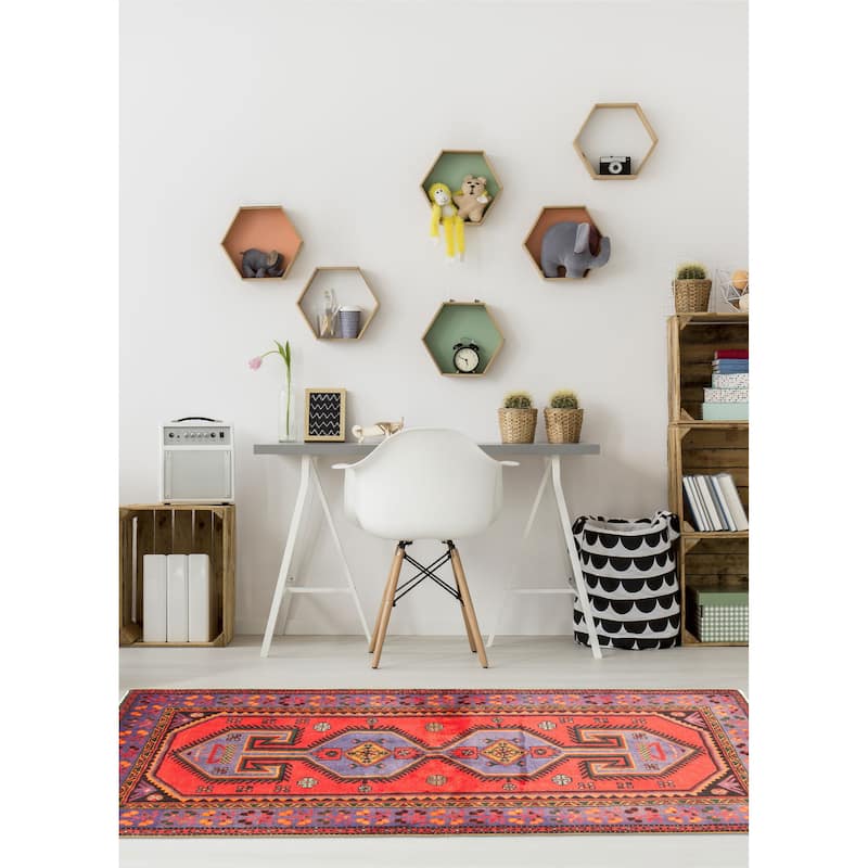 ECARPETGALLERY Hand-knotted Konya Anatolian Red Wool Rug - 4'0 x 7'3