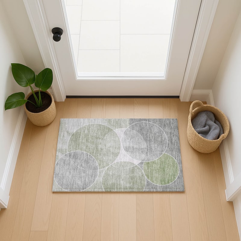 Machine Washable Indoor/ Outdoor Abstract Circles Chantille Rug