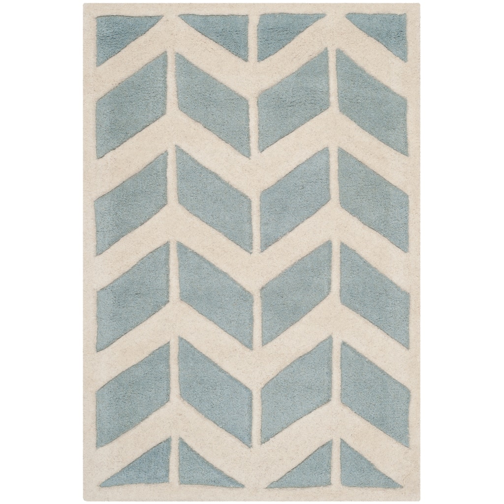 SAFAVIEH Handmade Chatham Aloyse Modern Wool Rug