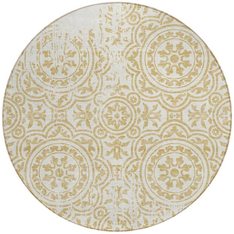 HomeRoots Medallion Transitional Rectangle Outdoor Rug