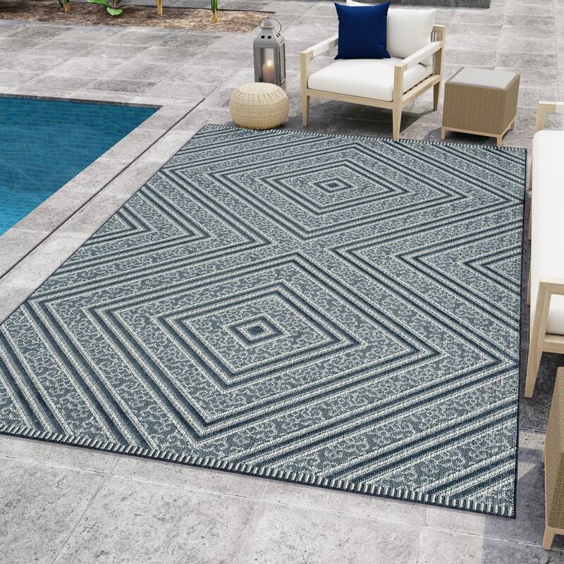 Nautica Modern Diamond Indoor-Outdoor Area Rugs - 6' 6" x 9' 6" - Blue