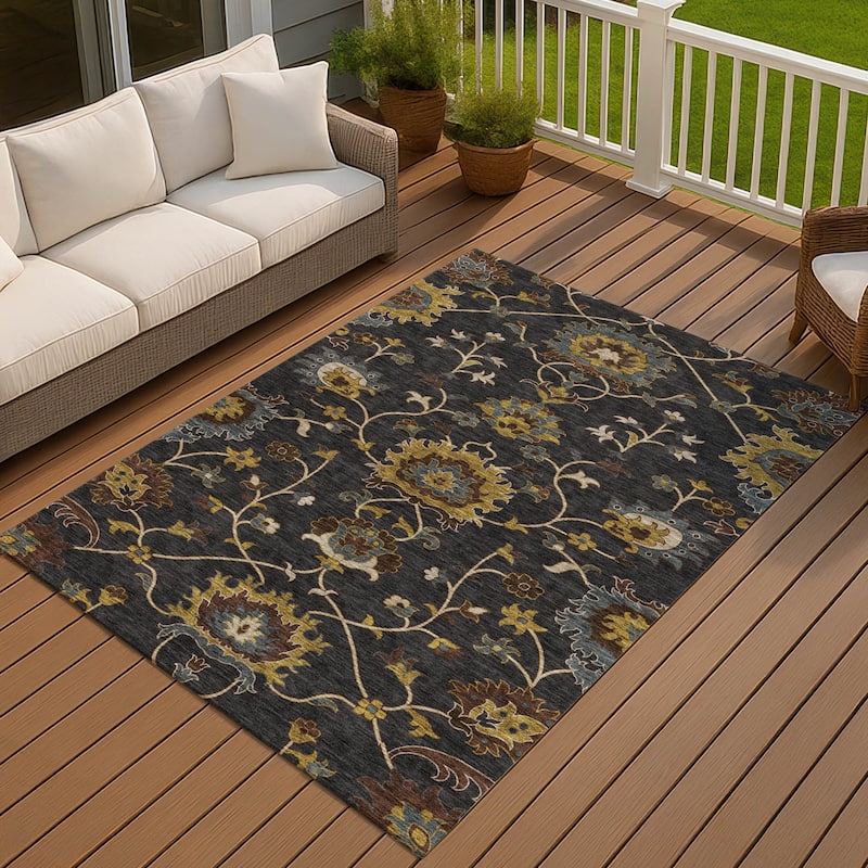 Machine Washable Indoor/ Outdoor Traditional Luna Chantille Rug - Black - 2'6" x 3'10"