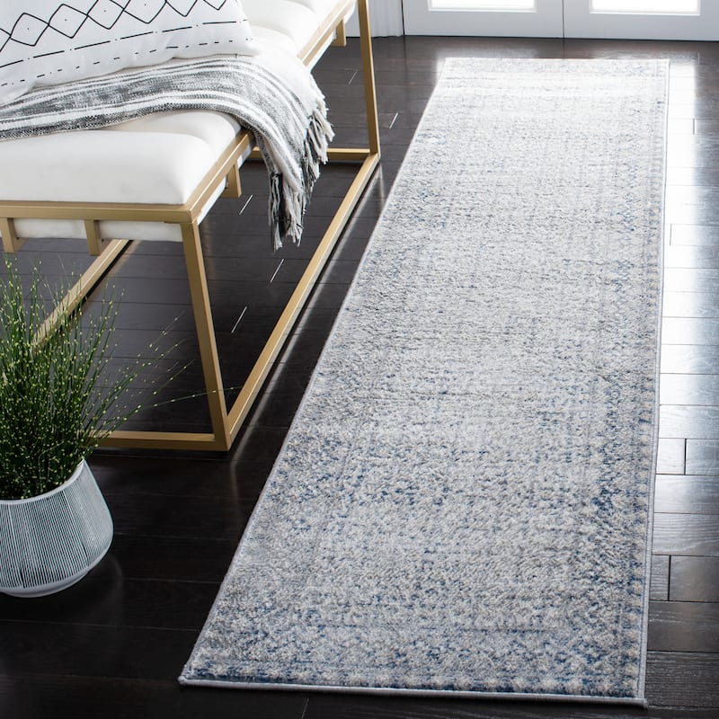 SAFAVIEH Brentwood Banga Traditional Oriental Rug - 2' x 6' Runner - Ivory/Light Grey