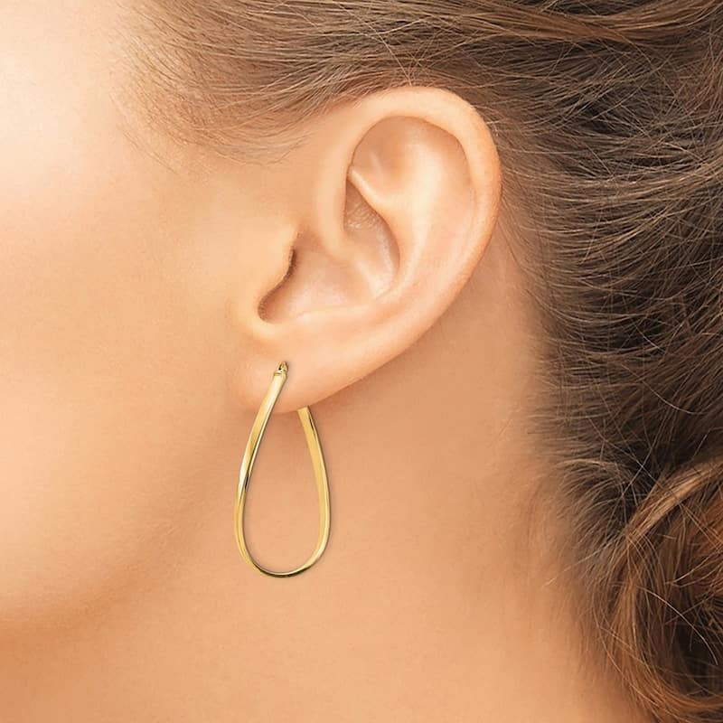 Curata 14k Yellow Gold Polished 21.58x2mm Wavy Hoop Earrings