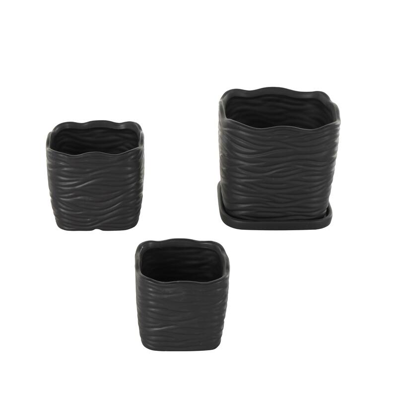 Black or White Ceramic Wavy Ribbed Indoor Outdoor Planter with Attached Saucer (Set of 3)