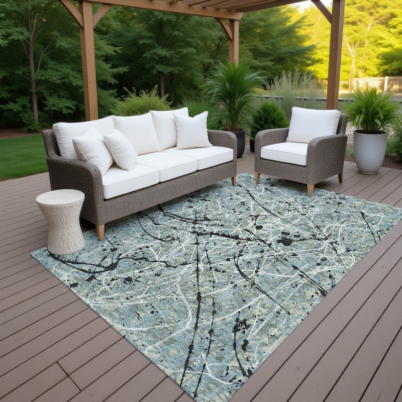 Machine Washable Indoor/ Outdoor Modern Splatter Chantille Rug