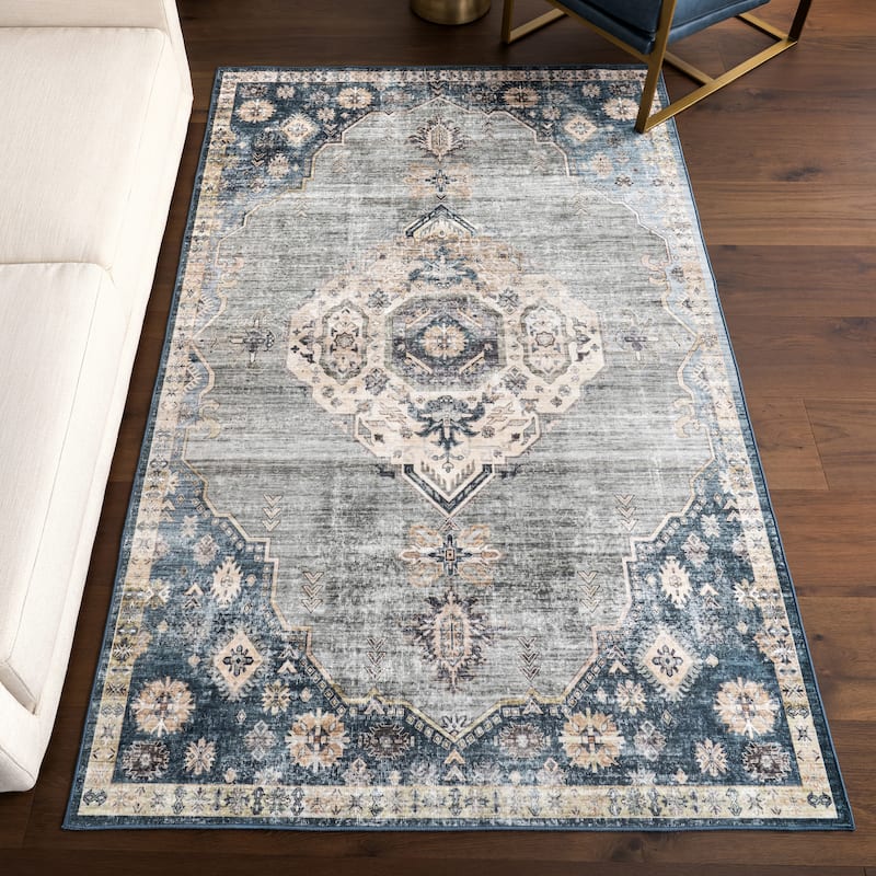 Nuloom Kallipoe Medallion SplashGuard Machine Washable Area Rug - 4' x 6' - Sage Green - Rectangle