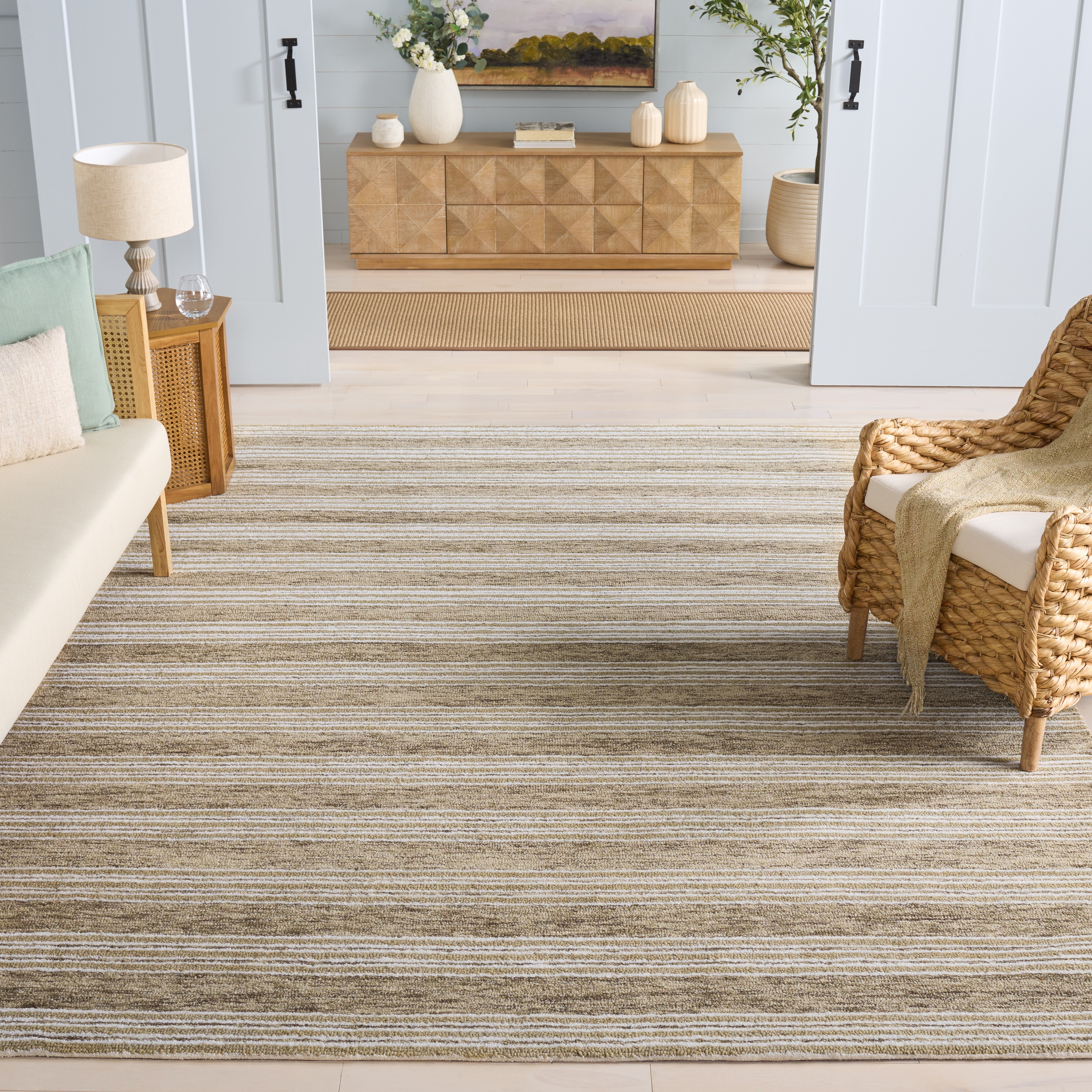 SAFAVIEH Handmade Pine Donaldina Modern Wool Rug