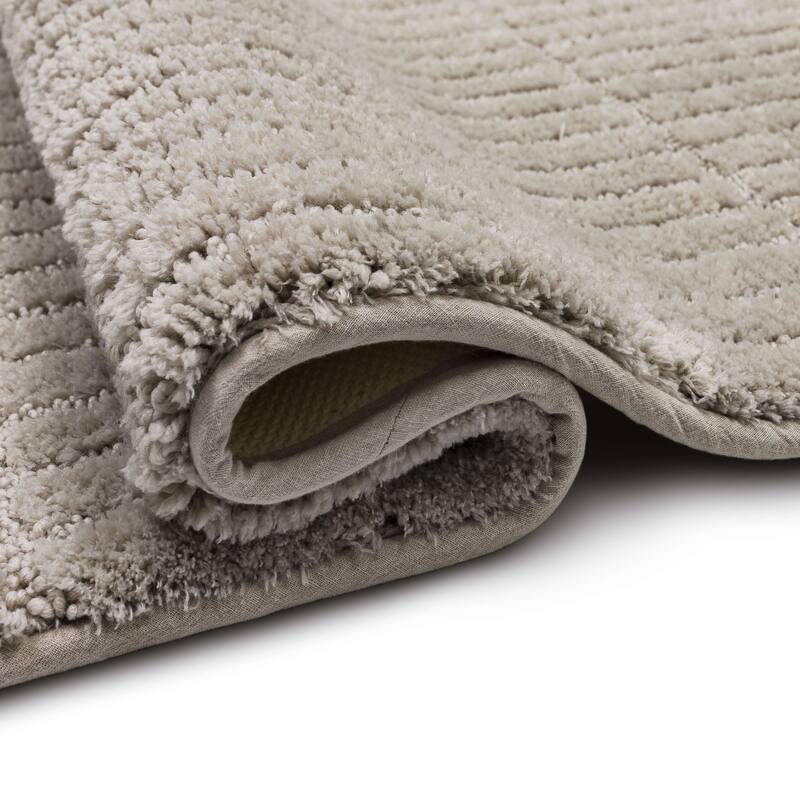 Mohawk Home Sanctuary Machine Washable Bath Mat