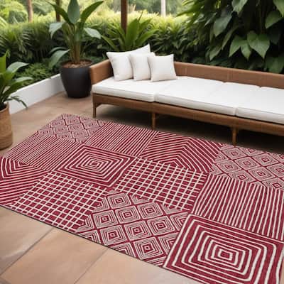 HomeRoots Geometric Transitional Rectangle Outdoor Rug