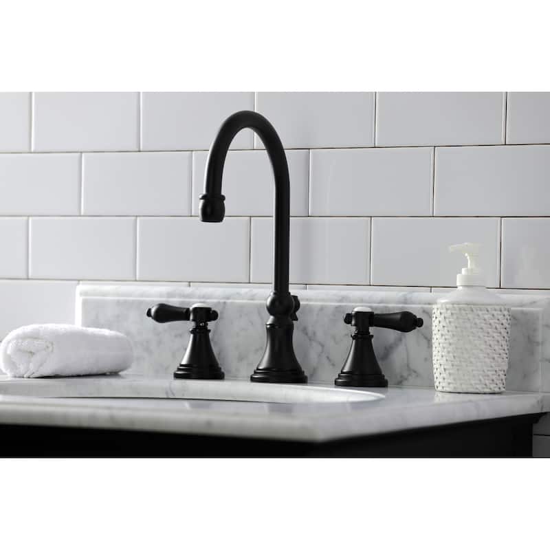 Kingston Brass Heirloom 8 in. Widespread Bathroom Faucet - Matte Black