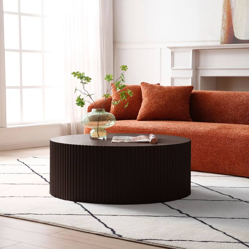 Modern Round Coffee Table Stylish Coffee Table with Hand-Embossed and Painting Finish, for Living Room, Brown