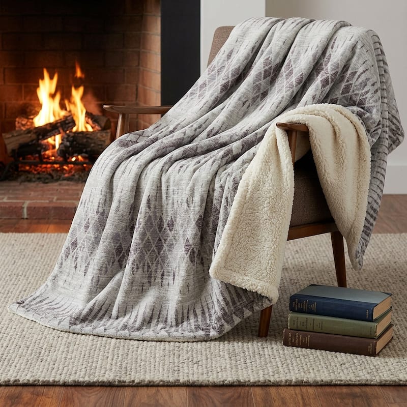 HomeRoots 50" X 70" Beige And Gray Geometric Polyester Woven Plush Throw Blanket - Throw - Beige/Gray