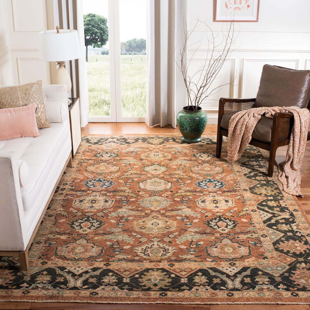 SAFAVIEH Hand-Knotted Izmir Ewalda Traditional Wool Rug