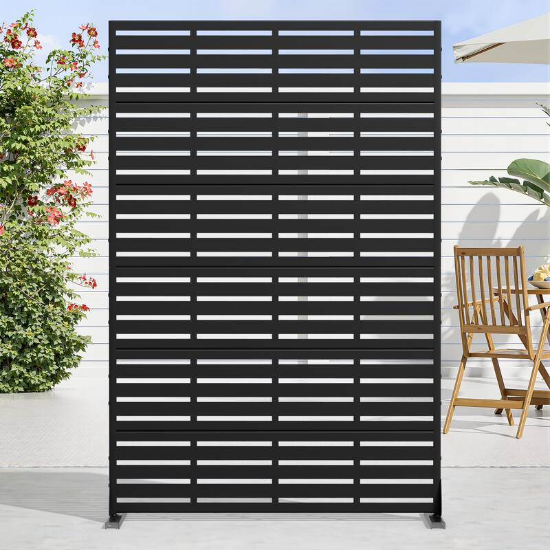 Dovelina 6ft.x 4ft. Outdoor Freestanding Metal Privacy Screen Decorative Garden Fence - 72"x47"
