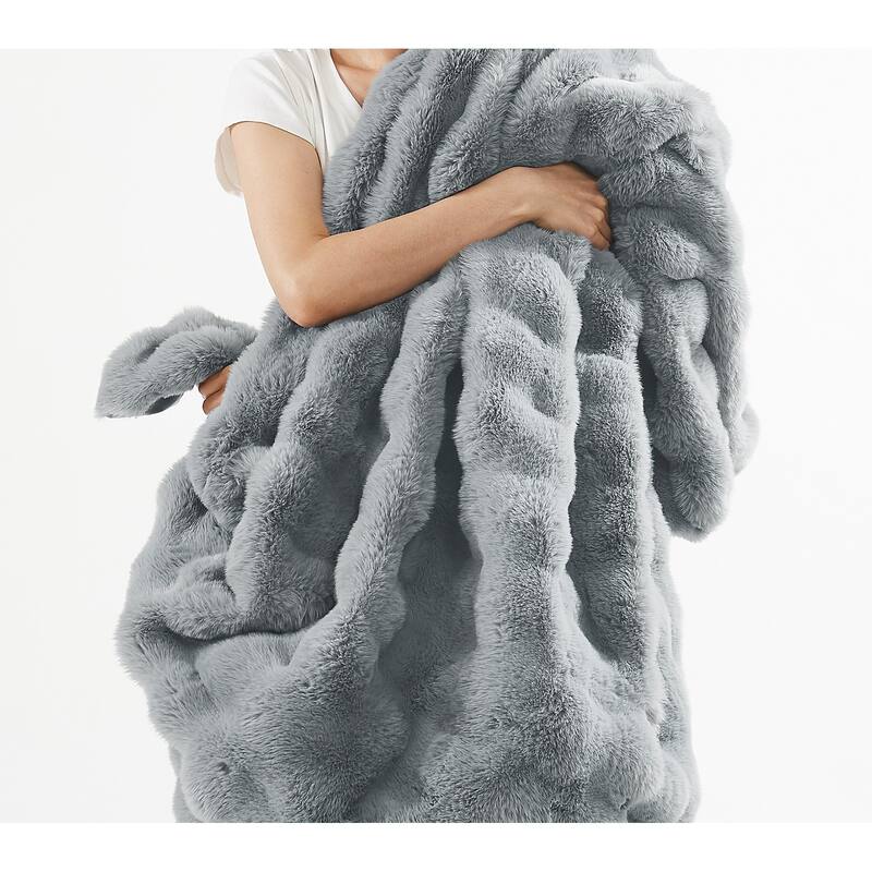 Brooklyn Loom Bubble Faux Fur Blanket and Throw