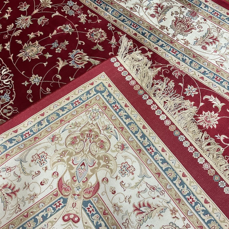 HERAT ORIENTAL Handmade 6'5" x 9'10" Kashmiri Silk Rug - 6'5" x 9'10"
