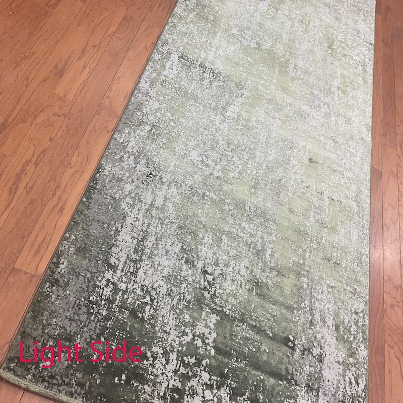 HERAT ORIENTAL Turkish Modern Erased Design Wool & Silk Runner - 3'3" x 9'10"