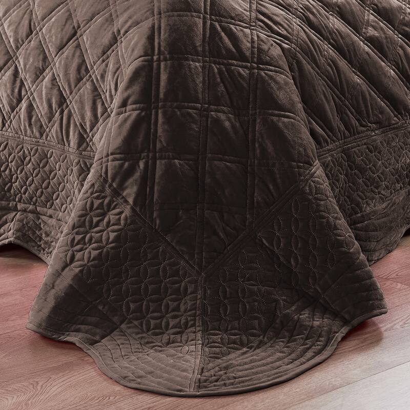 Serenta Supersoft Microplush Quilted 4 Pieces Bedspread Coverlet Set