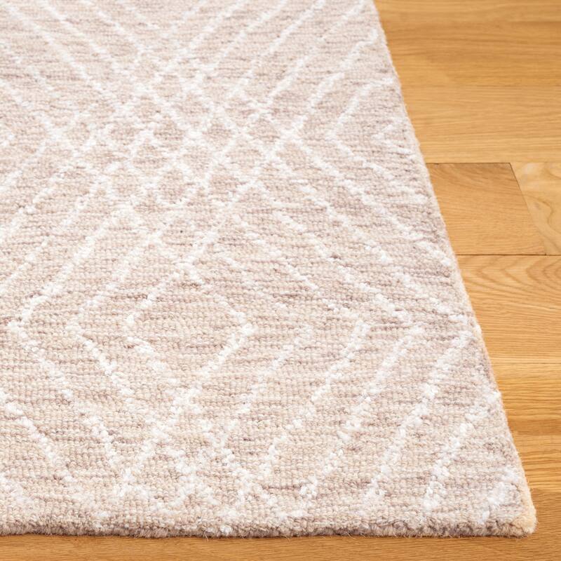 SAFAVIEH Handmade Abstract Þorleif Geometric Wool Rug