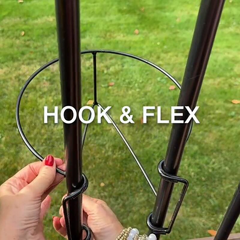 Bloem: RailScapes 0.5-0.75" Floating Railing Planter Holder