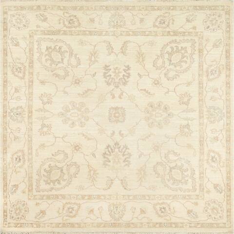 Momeni Heirlooms Chobi Hand Knotted Wool Beige Area Rug - 5'2" X 5'2"