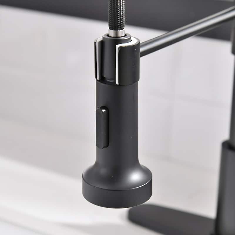 Black Single Handle Pull-out Kitchen Faucet with Drain Rack