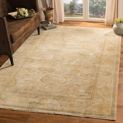 SAFAVIEH Couture Hand-knotted Oushak Sissi Traditional Oriental Wool Rug with Fringe