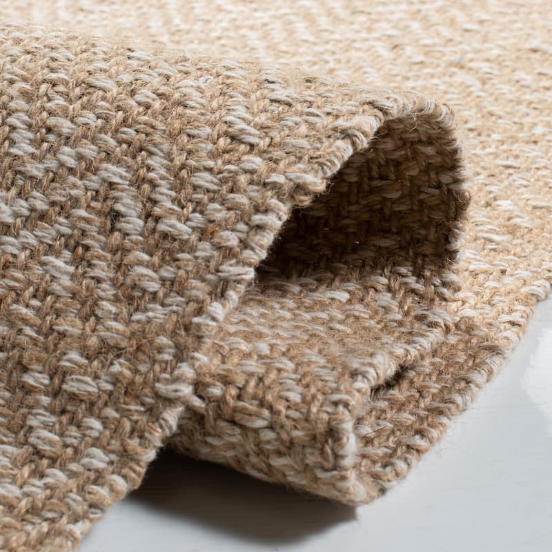 SAFAVIEH Handmade Natural Fiber Sheva Casual Solid Jute Rug