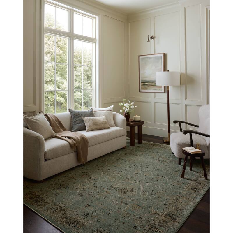Alexander Home Bessera Traditional Area Rug