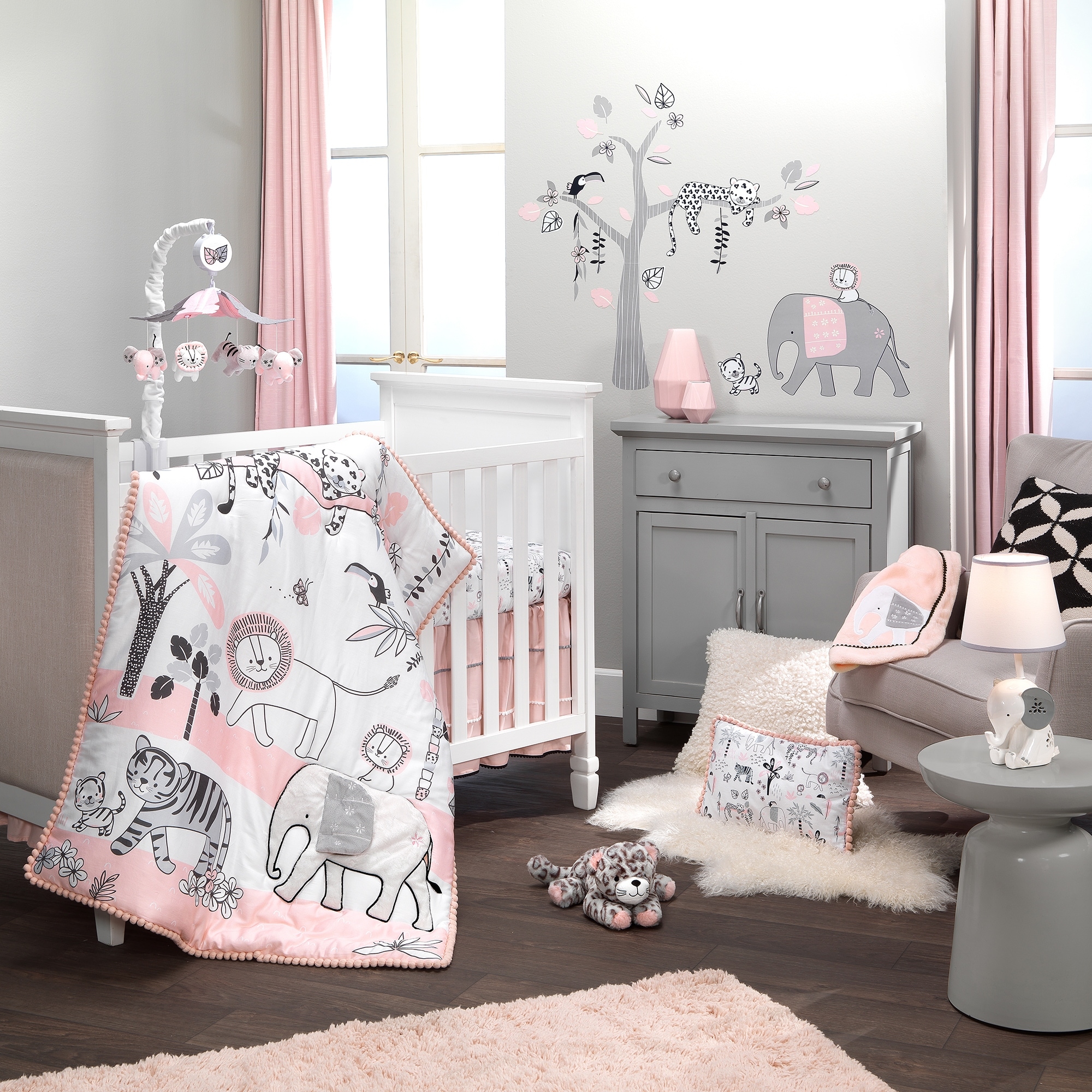 Pink elephant sales cot bedding
